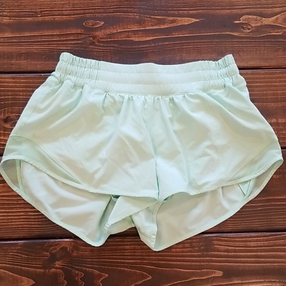 lululemon athletica Pants - Lululemon hotty hot shorts